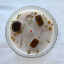 Load image into Gallery viewer, Sweet Ginger and Tiger Eye Crystal Candle for Vitality