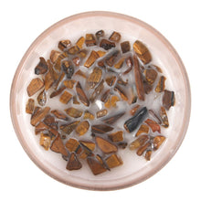 Load image into Gallery viewer, Full Moon Eucalyptus Crystal Chip Candle